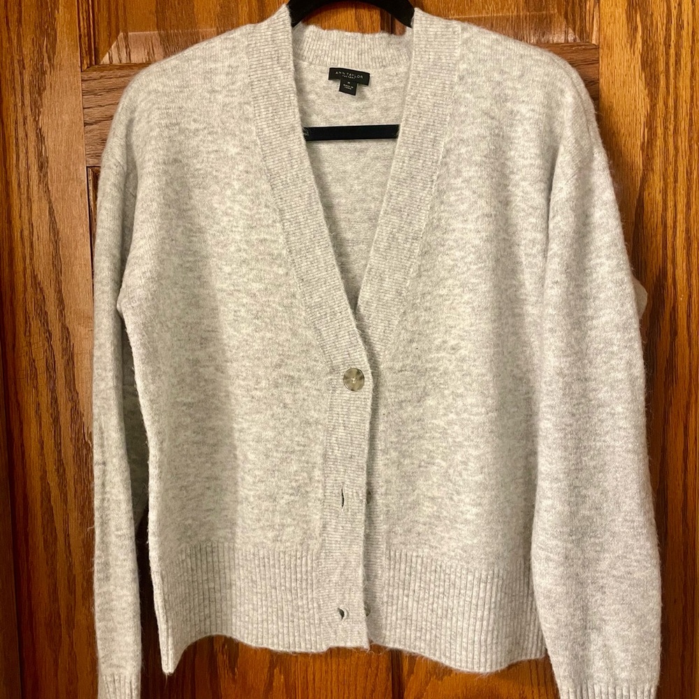 Ann Taylor Factory Light Gray Women's Cardigan - Picture 1 of 4